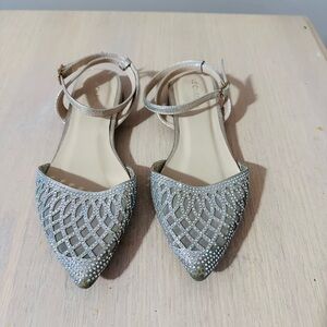 le chateau Silver Rhinestone Pointed Toe Ankle Strap Flats